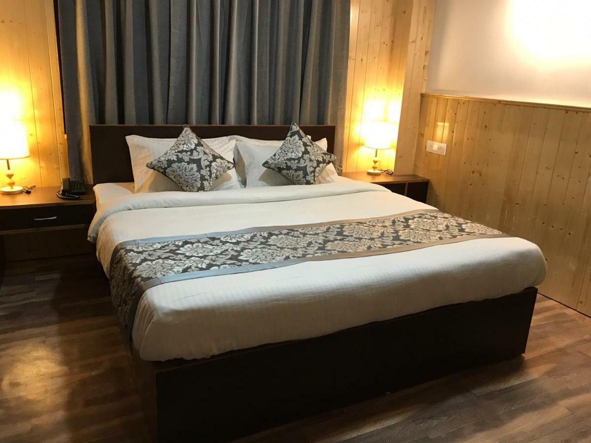 Bluben Alpine Hotel Пелинг Екстериор снимка