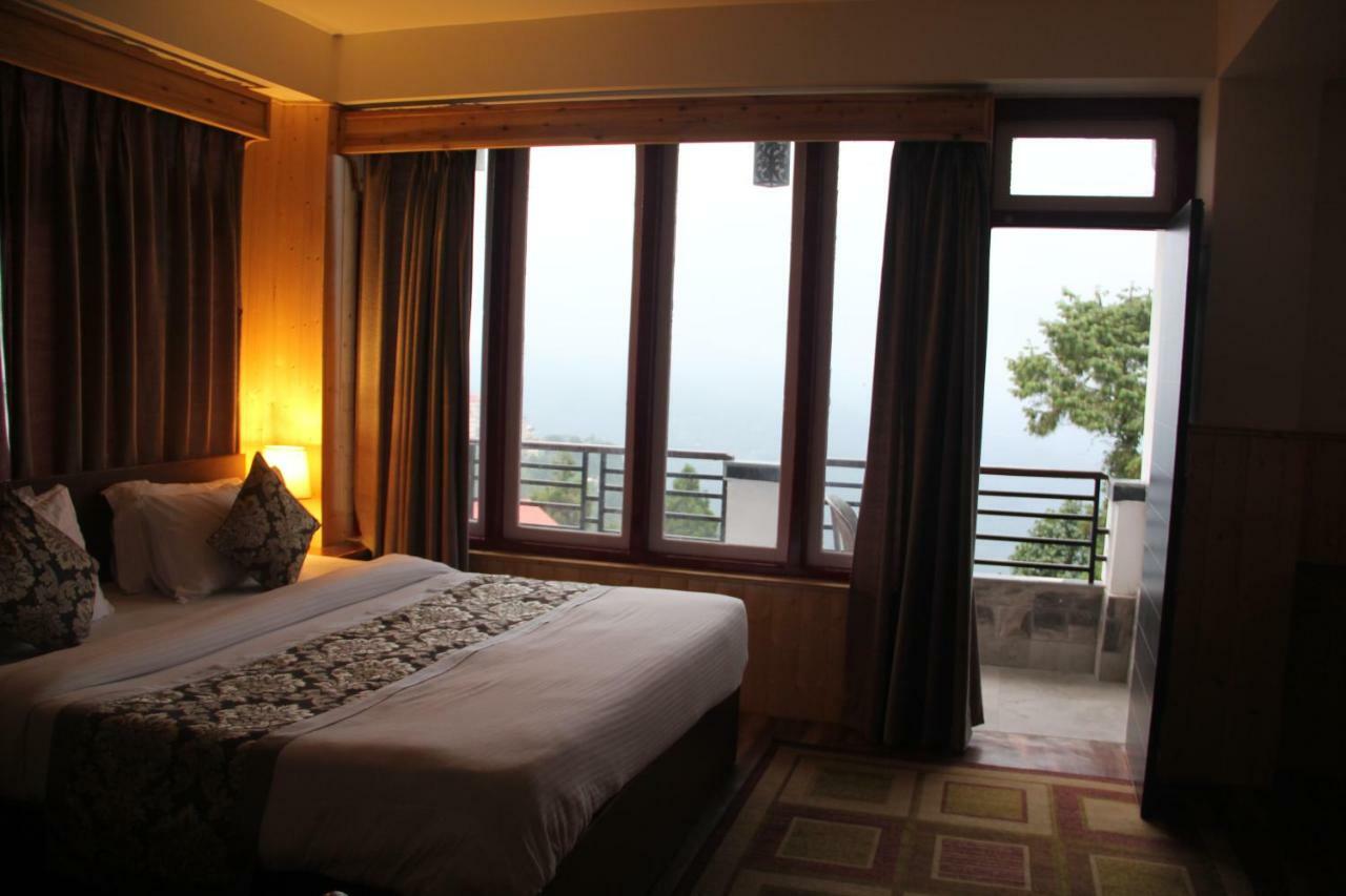 Bluben Alpine Hotel Пелинг Екстериор снимка