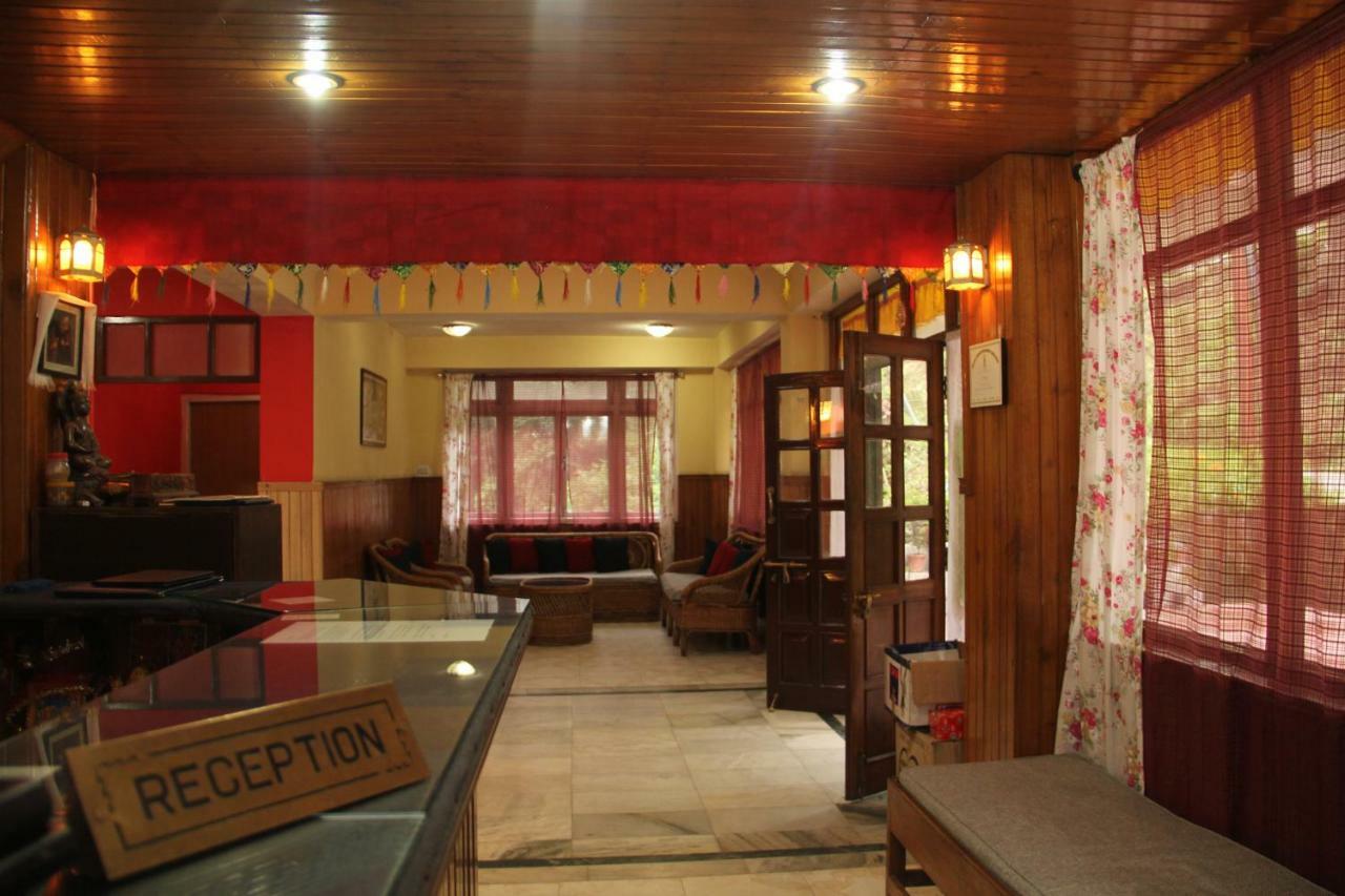 Bluben Alpine Hotel Пелинг Екстериор снимка