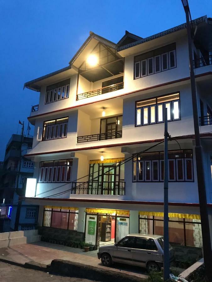 Bluben Alpine Hotel Пелинг Екстериор снимка