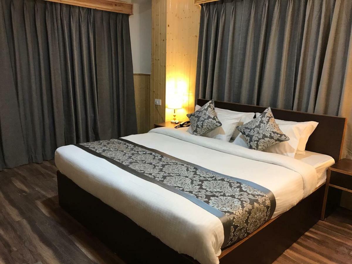 Bluben Alpine Hotel Пелинг Екстериор снимка